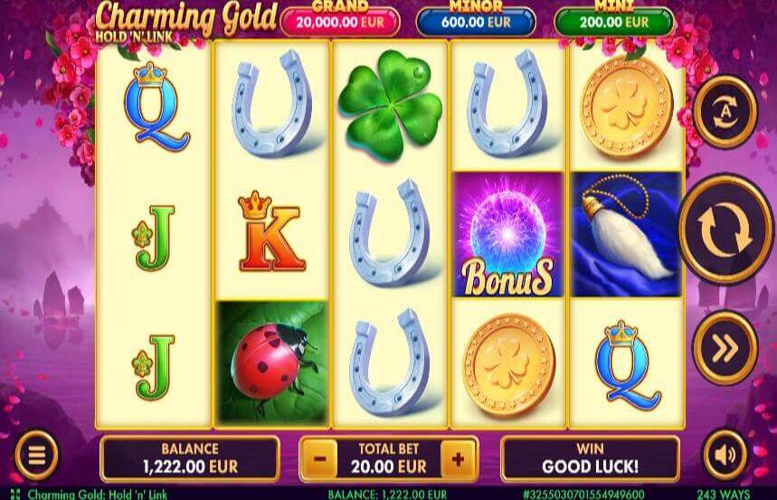 Charming Gold Hold n Link